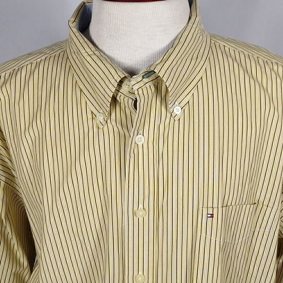 Tommy Hilfiger Men's Striped Shirt - Picture 2 of 6
